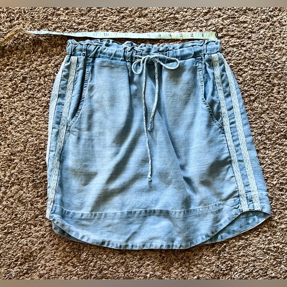 Cloth & Stone Anthropologie Women's Small Blue Lightweight Chambray skirt - Picture 9 of 10